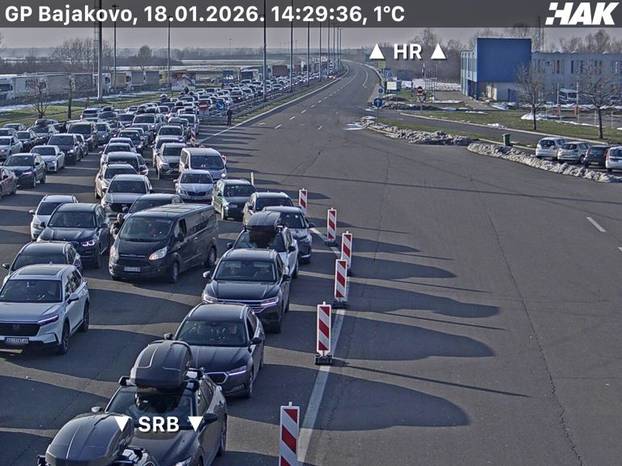 FOTO Gužve na hrvatskoj granici