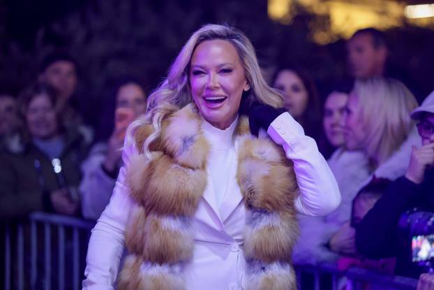 Zadar: Maja Šuput održala koncert na Adventu u Zadru