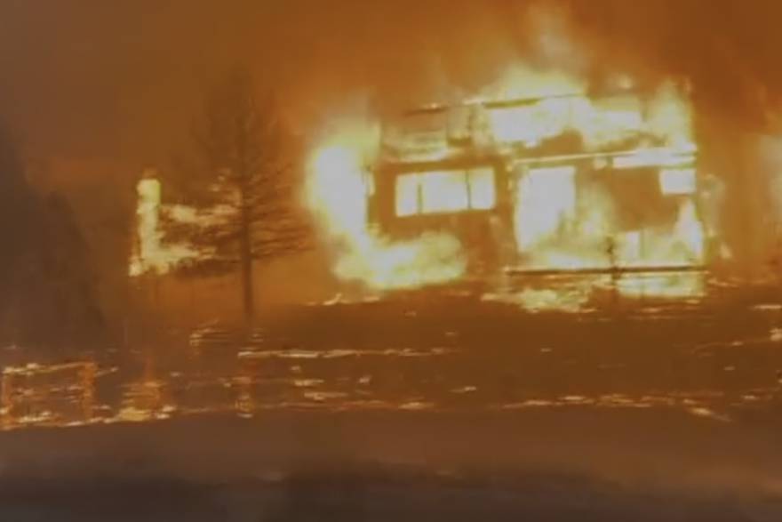 Katastrofa u Coloradu: Izgorjele su stotine kuća, vatra guta hotele, trgovačke centre...
