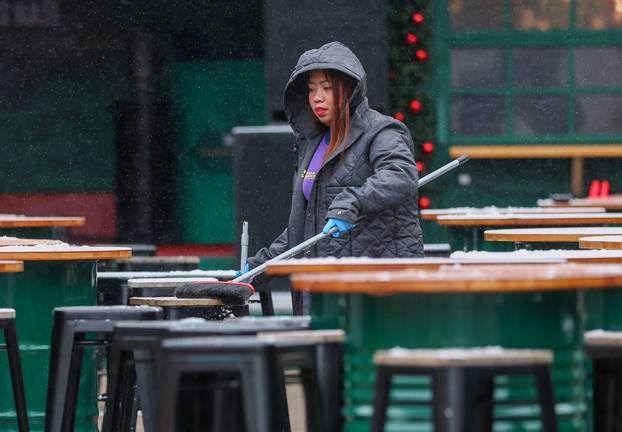 Zagreb: Lagani sniježni pokrivač u središtu grada