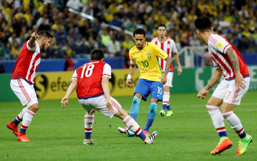 Football Soccer - Brazil v Paraguay - World Cup 2018 Qualifiers