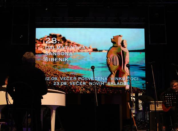Šibenik: Prva večer Dalmatinske šansone posvećena Vinku Coci