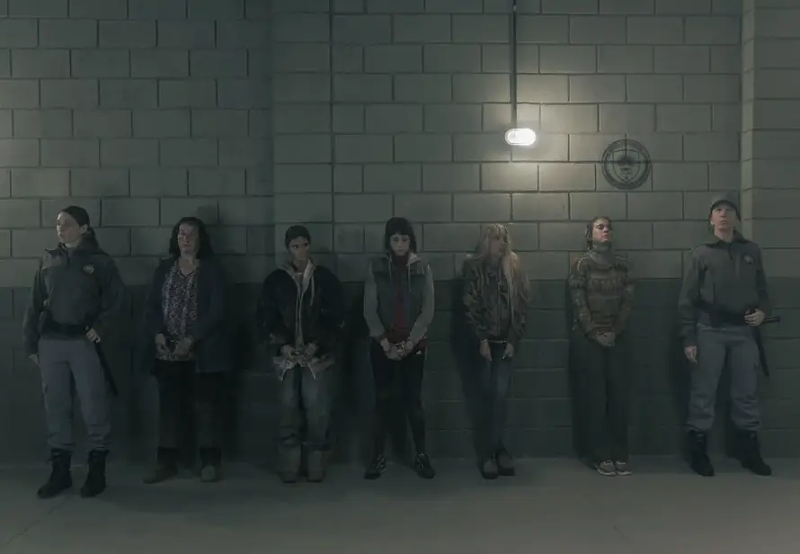 Pogledali smo seriju 'In the Mud': Intenzivno i krvavo! Ovaj ženski zatvor nije za svakoga...