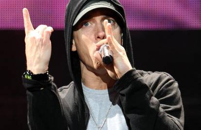 Eminem snimio nove pjesme, album će izdati ove godine