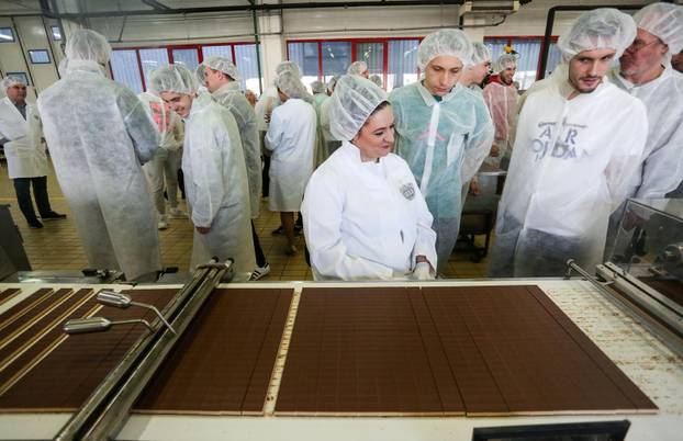 Zagreb: Dinamovci u pogonu tvornice čokolade Kraš