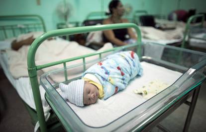 Kuba spriječila prijenos HIV-a i sifilisa s majke na njeno dijete