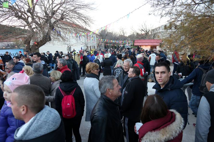 Skijaški spektakl uz more: Iška kraljica privukla je stotine ljudi