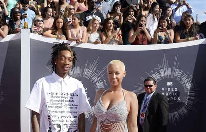 Amber Rose dobit će 6 mil. kn nakon rastave od Wiza Khalife