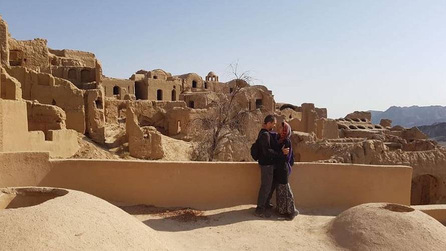 Rupčić odveo ženu na medeni mjesec: Najdepresivnija zemlja