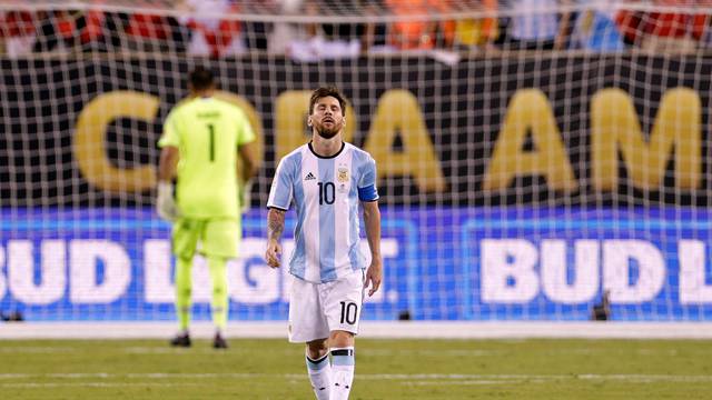 Soccer: 2016 Copa America Centenario-Argentina at Chile