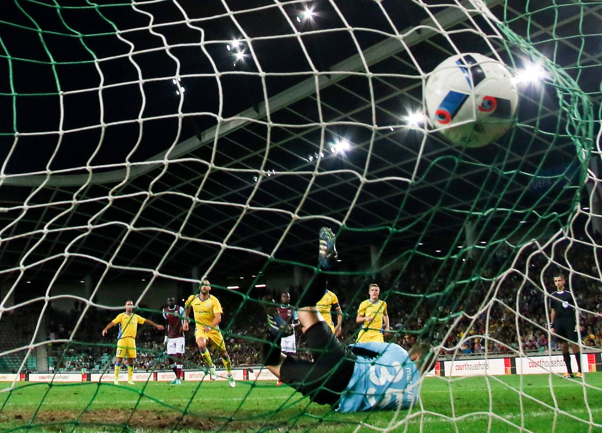 NK Domzale v West Ham United - UEFA Europa League Third Qualifying Round First Leg