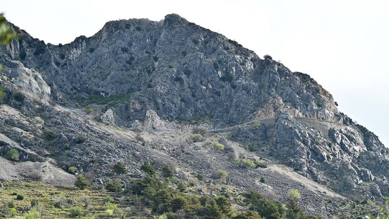 Cesta Makarska-Vrgorac zatvorena zbog sanacije odrona