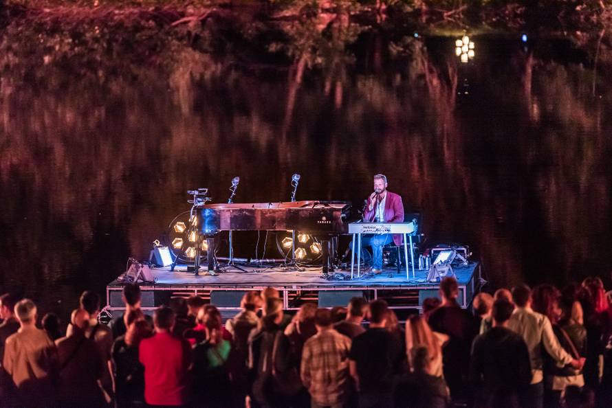 Bojao sam se da klavir od 1,5 mil. kuna ne propadne u jezero