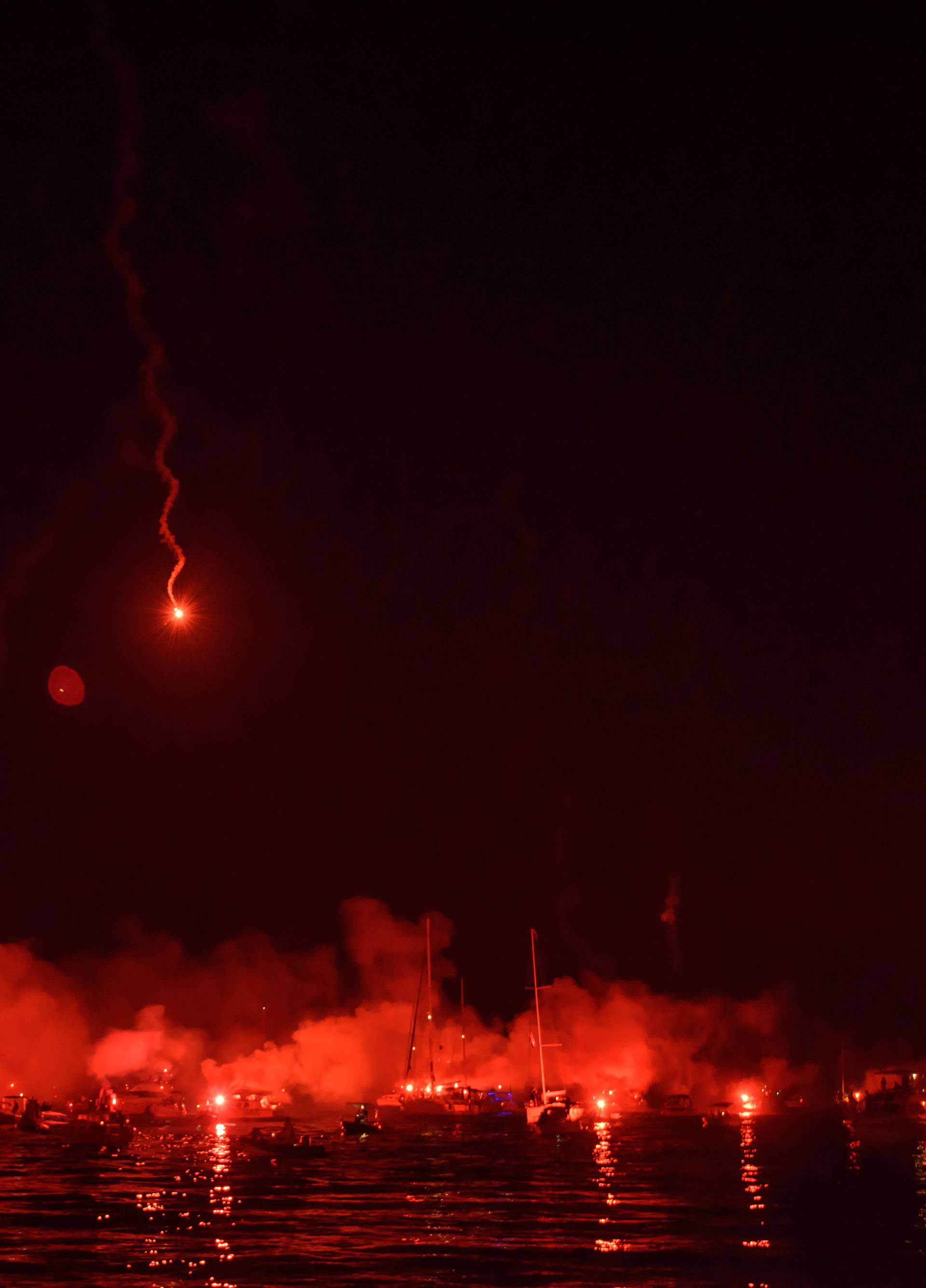 Pogledajte doček naših zlatnih jedriličara Šime i Igora u Zadru