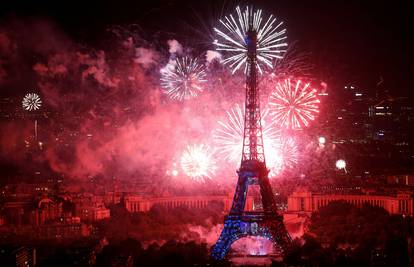 Osoblje Eiffelovog tornja je u štrajku zbog previše turista