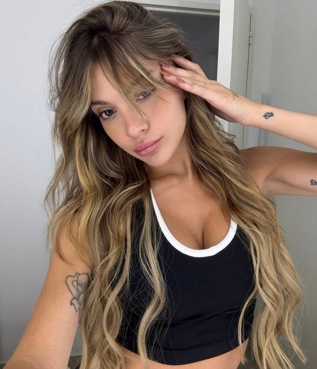 FOTO Influencerica šokirala: 'Dečko nogometaš i ja vodimo ljubav po sedam puta dnevno'