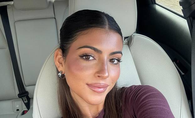 FOTO Rad, disciplina i par fotki koje 'otkriju previše'! Španjolka je zvijezda niželigaških terena