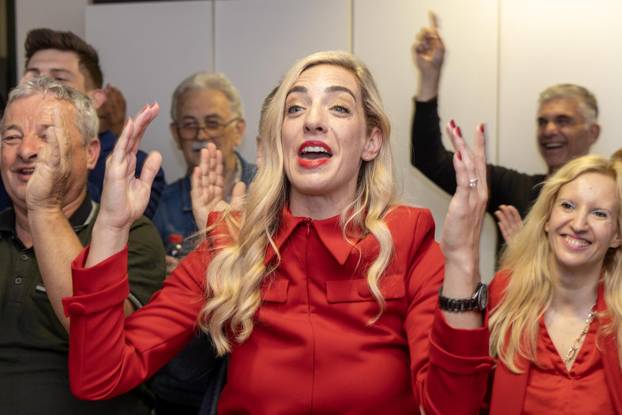 Pula: Proslava u stožeru Sanje Radolović i Peđe Grbina