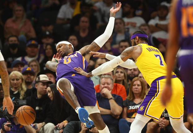 NBA: Los Angeles Lakers at Phoenix Suns