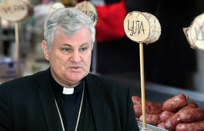 Biskup Košić napao je kobasice na Adventu: 'Otimaju nam duh Božića i iskrivljuju bit blagdana'