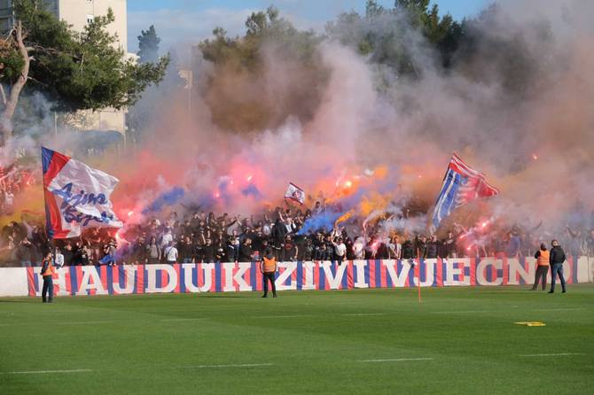 SAŽETAK] Rijeka - Hajduk 0:3  34. kolo HT Prve lige 
