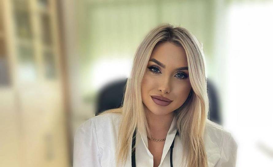 Petra iz 'Braka na prvu' objavila fotke sa i bez filtera, fanovi joj poručili: 'Svakako si predivna'