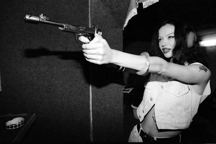 Nedostaju li vam? Ove zvijezde su žarile i palile dance scenom