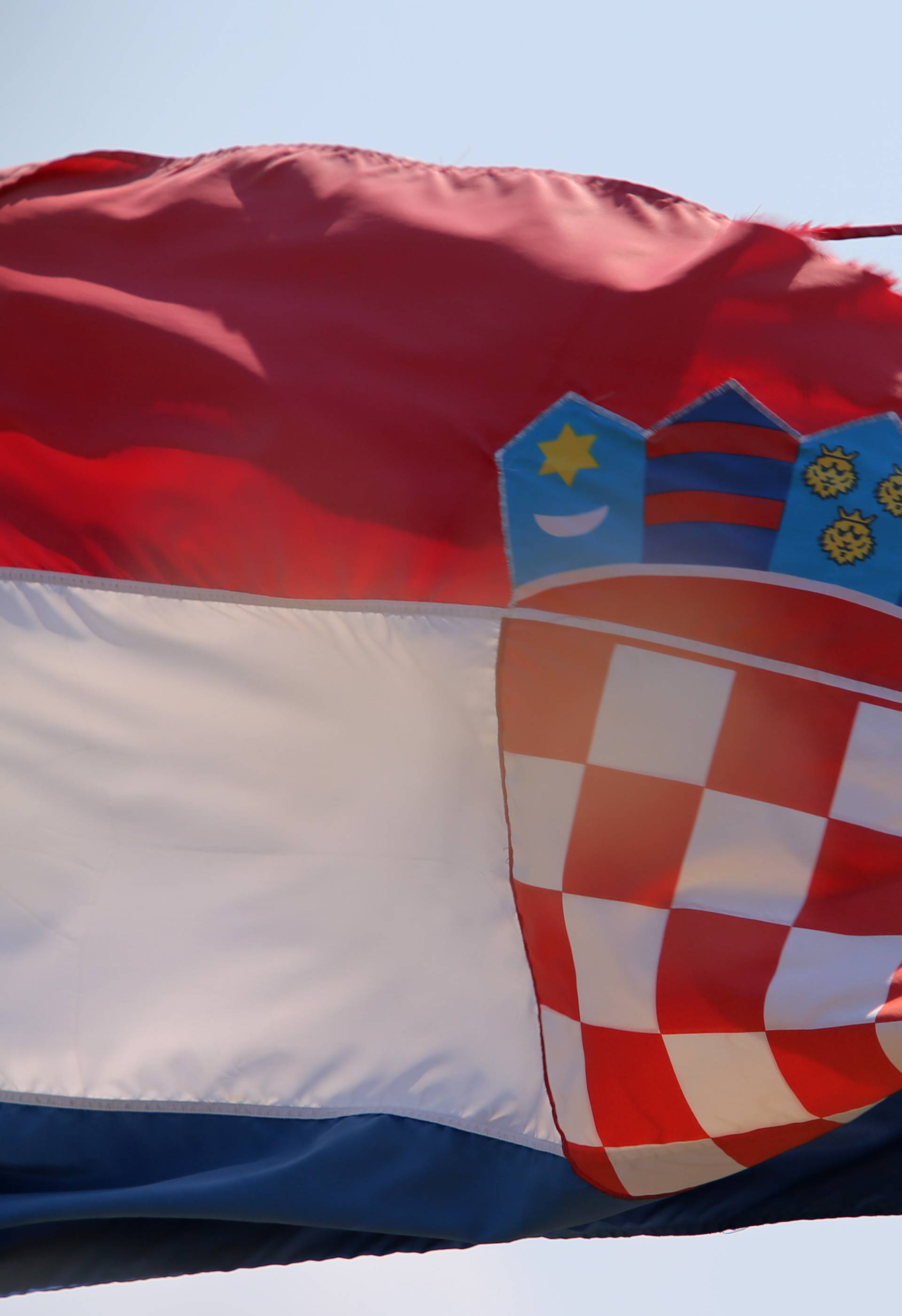Da rodim za spas Hrvatske?  Je li to za plakanje ili smijanje?