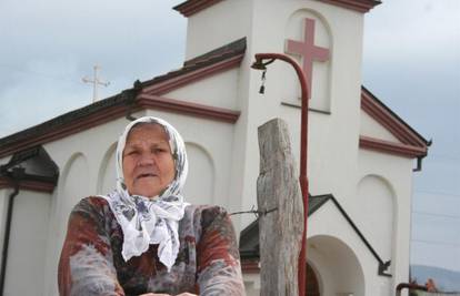 Fata hoće crkvu izbaciti iz svog dvorišta pa je osudili