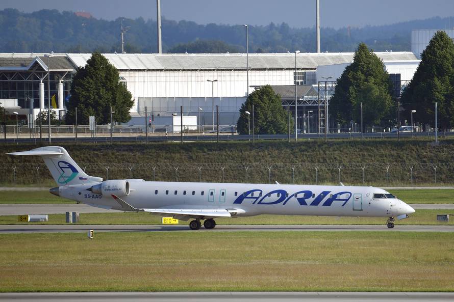 Air Adriatic kupio dozvole za aviooperacije Adrije Airwaysa