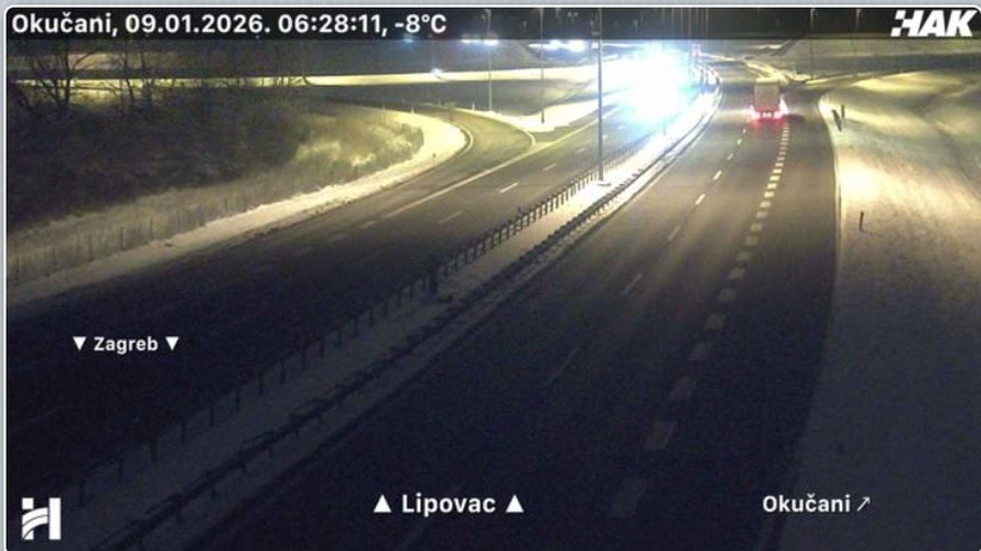 Zaledio vam se auto? Evo što niti slučajno ne smijete raditi