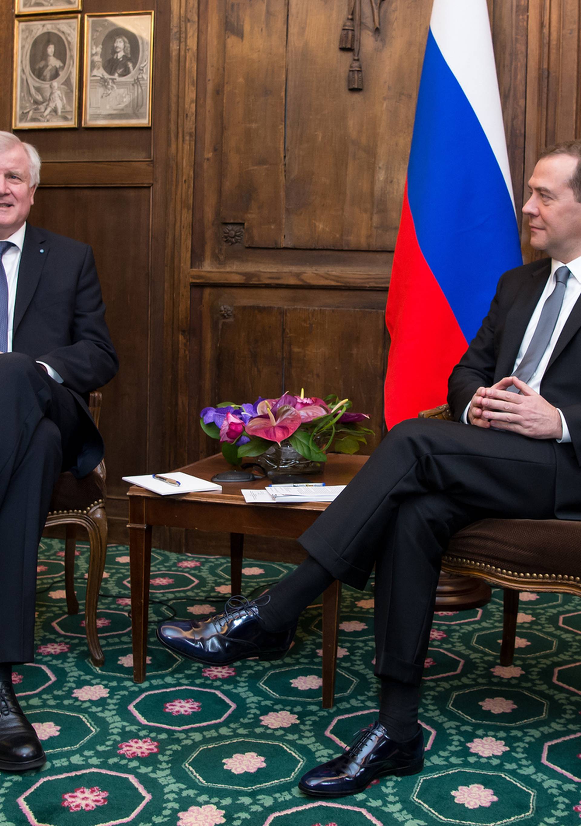 Ruski premijer Medvedev: Opet smo u vremenu Hladnoga rata
