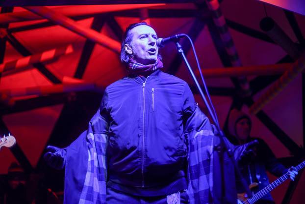 Zagreb: Davor Gobac na "Fuliranju" uveo okupljene u Novu 2025 godinu