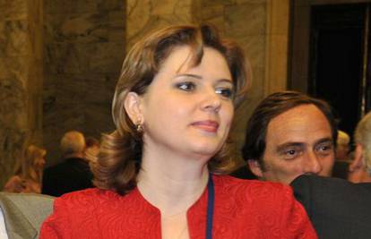 Rumunjsku političarku je kod frizera pratilo 6 tjelohranitelja 