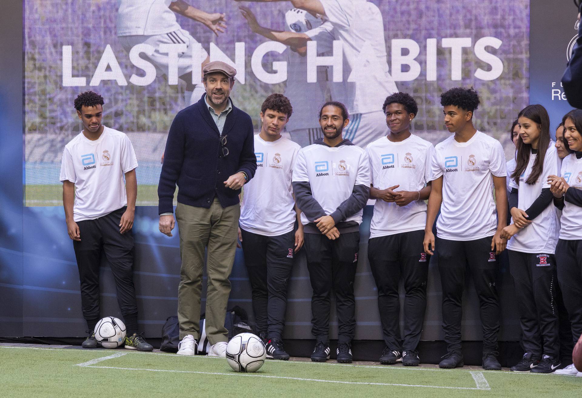 Jason Sudeikis Joins Abbott and Real Madrid to prevent malnutrition