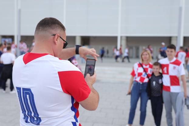 Osijek: Atmosfera prije početka utakmice Hrvatska - Češka