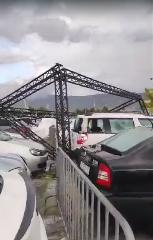 FOTO Split kao nakon tornada! Ovo je prognoza za danas: Za tri regije upalili alarm zbog oluje