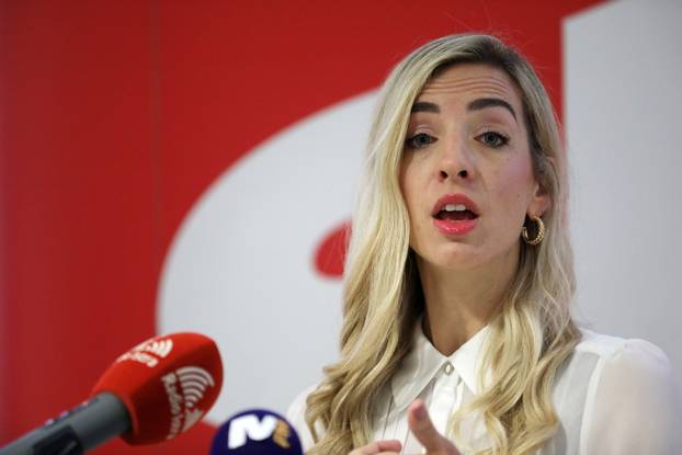 Pula: Sanja Radolović održala konferenciju za medije o gospodarstvu i prometnoj infrastrukturi