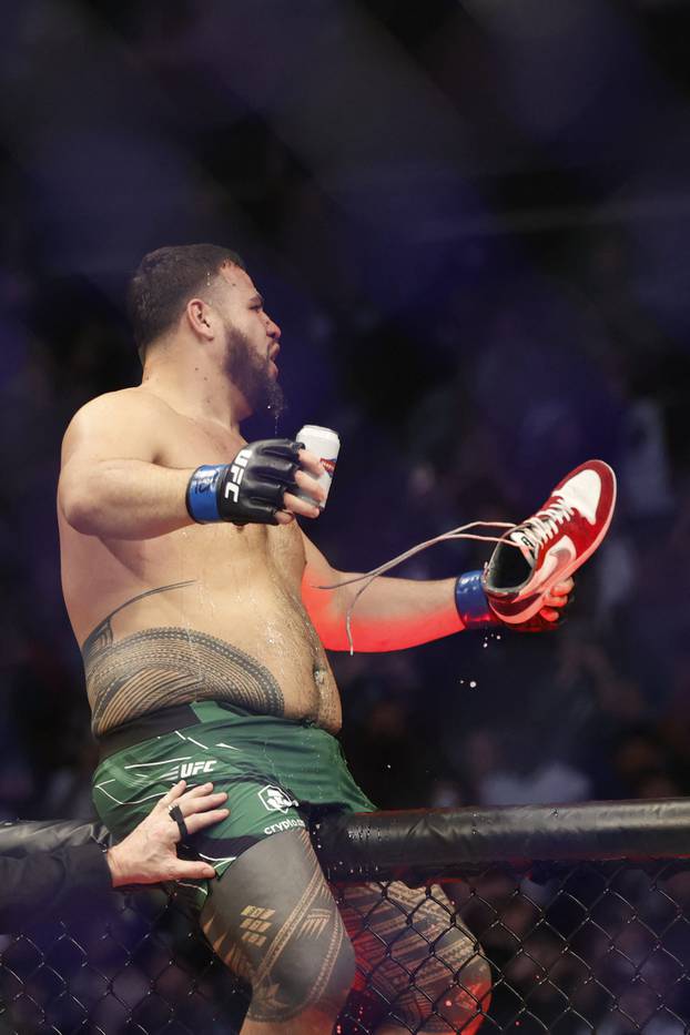 MMA: UFC 271-Lewis vs Tuivasa