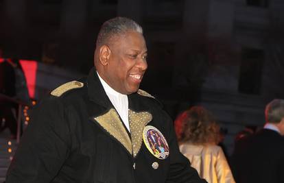 André Leon Talley bio je Vogue legenda: Njegova privatna modna kolekcija ide na aukciju