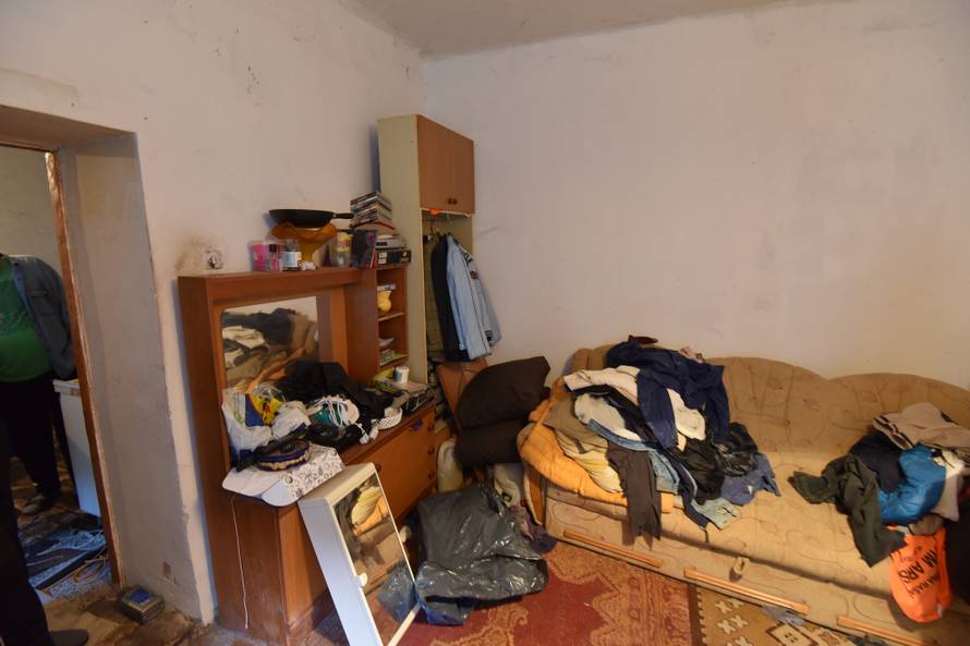 Vapaj: Jedem svaki treći dan i živim u zgradi koja se raspada