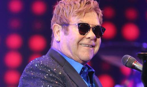 Elton John komentirao Brexit: 'Ve&cacute; sam bolestan od toga...'