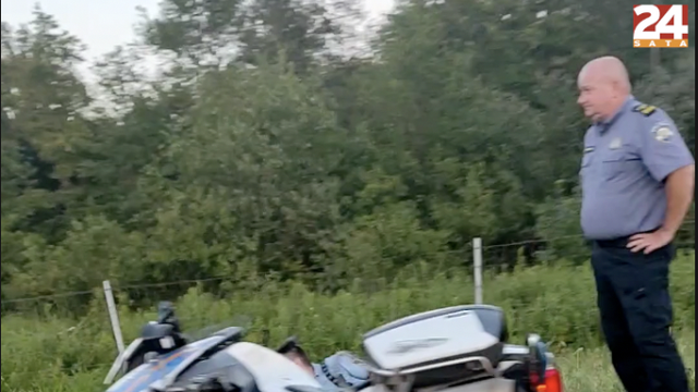 VIDEO Sudar kod Lučkog: 'Vidio sam policajca kako leži uz cestu'