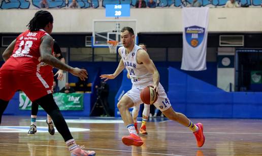 Zadar do&scaron;ao do va&zcaron;ne pobjede brutalnom zadnjom &ccaron;etvrtinom