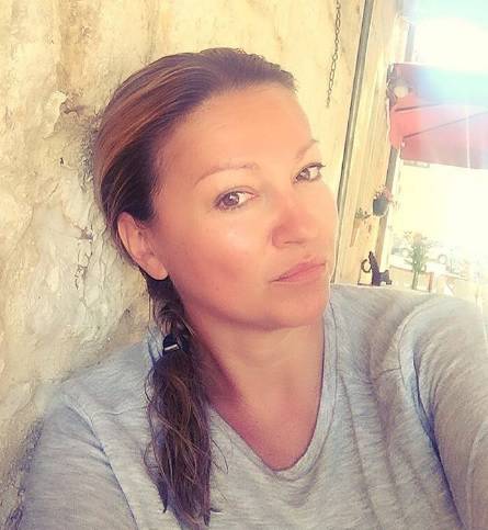Nina Badrić 'pobjegla' na more pa pozirala bez trunke šminke