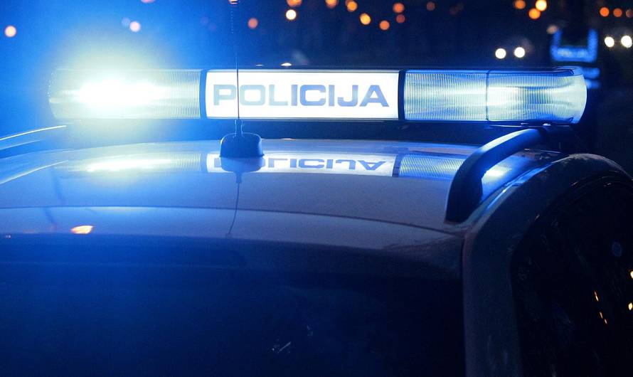 Prijava vozaču: Autom udario pješaka u Đakovu pa pobjegao