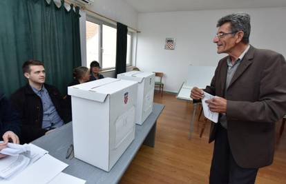 Ponovljeni izbori: Slab odaziv glasača na biračkim mjestima