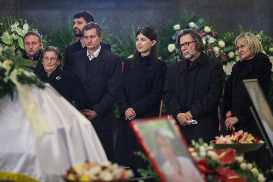 Tuga i suze na ispraćaju Matije Vukšića: Stotine ljudi je stiglo