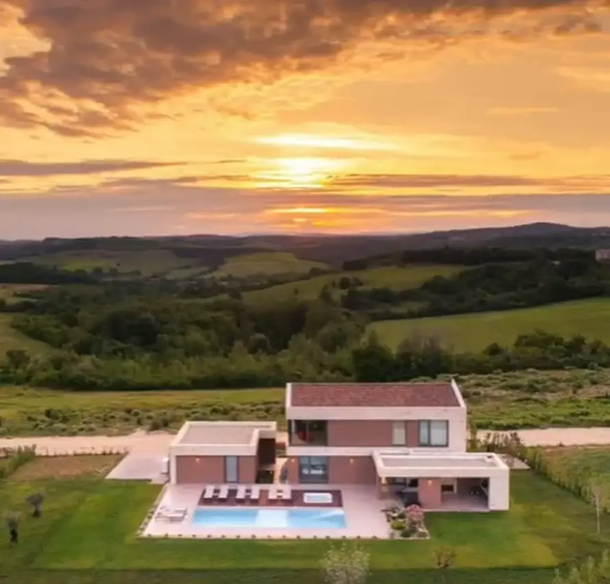 Nekretnine slavnih u Hrvatskoj: Balašević je u vilu uložio 3 mil. kuna, Pišek svoju prodala za 13