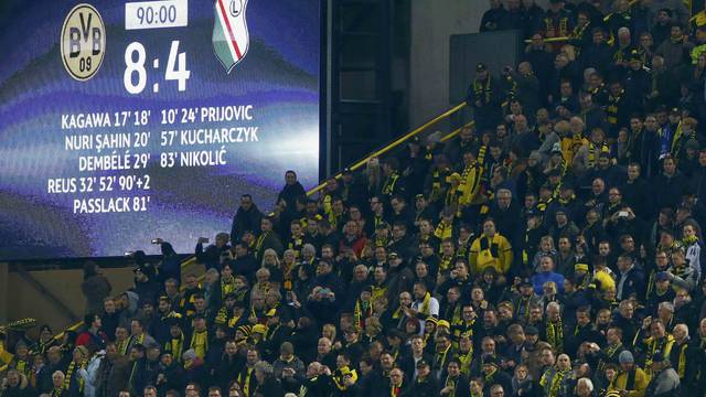 Borussia Dortmund v Legia Warszawa - Champions League
